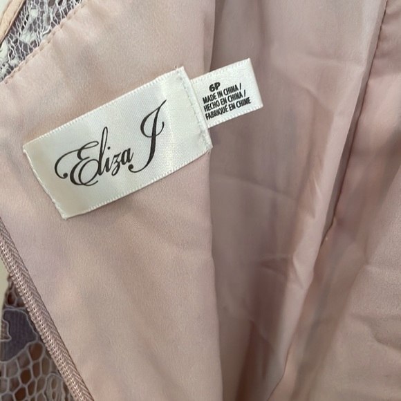 Eliza J Lavender/Grey with Tan Bodice Lace Cocktail Wedding Dress, EUC - Picture 8 of 8